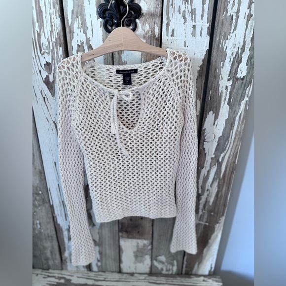 Abercrombie & Fitch Crochet Top Size Small Cream 100% Cotton V Neck Tie … - Picture 4 of 9